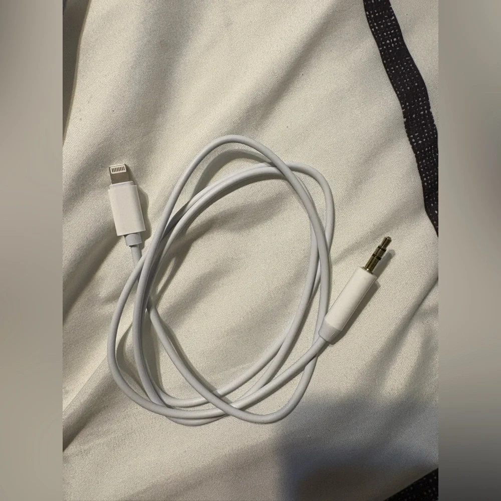 Apple MFi Certified Aux Cord for iPhone, Lightning AUX Audio Cable